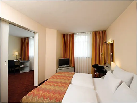 Nh Fuerth Nuernberg Hotel 4*,